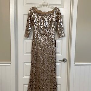 Tadashi Shoji Odette Sequin Dress Size: 2 NWT